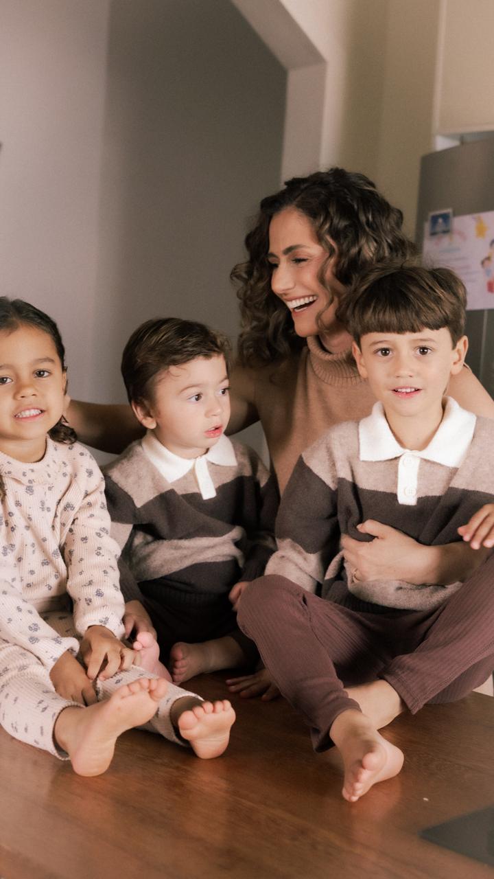 Caroline Fortuna e filhos